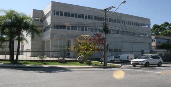 Galpão/Depósito/Armazém em Barueri - Tamboré