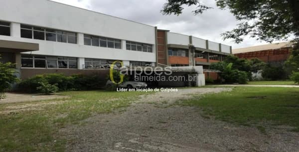 Galpão/Depósito/Armazém em Osasco - Remédios