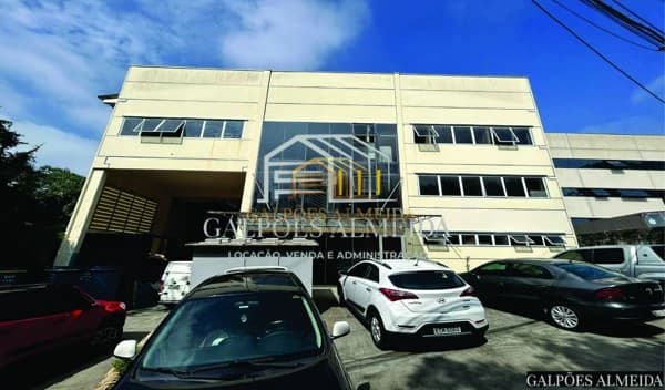 Galpão/Depósito/Armazém em Cotia - Vila Jovina
