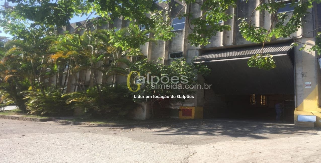 Galpão/Depósito/Armazém em Santana de Parnaíba - Centro