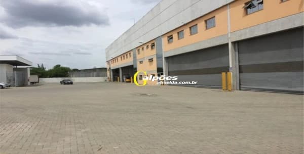 Galpão/Depósito/Armazém em Carapicuíba - Vila Sul Americana