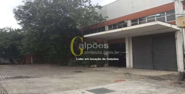 Galpão/Depósito/Armazém em Osasco - Remédios