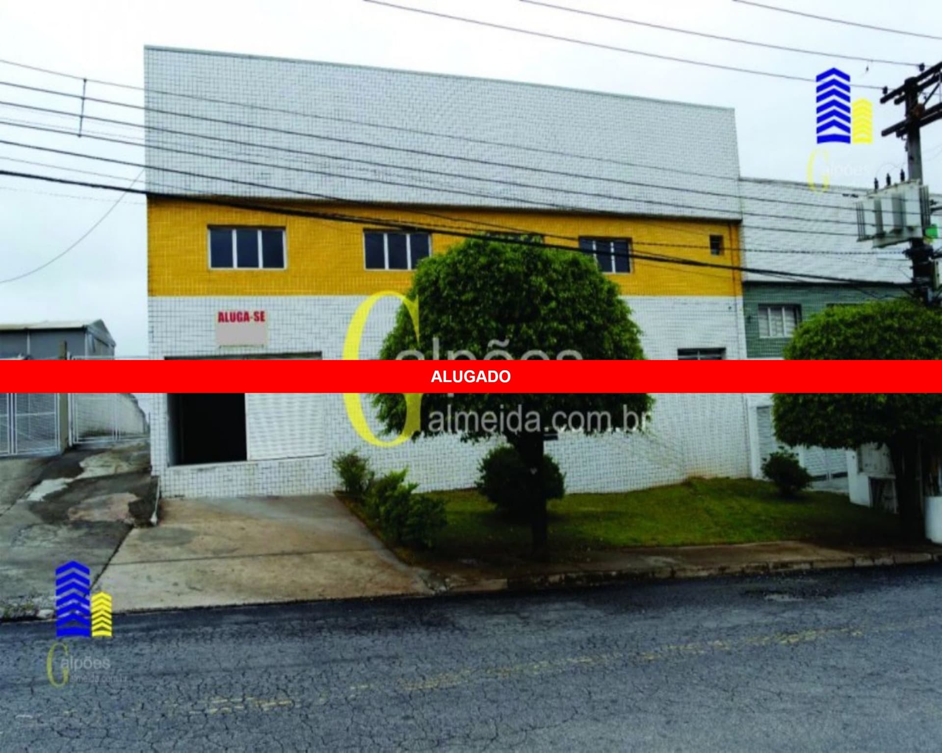 Galpão/Depósito/Armazém em Barueri - Chácaras Marco