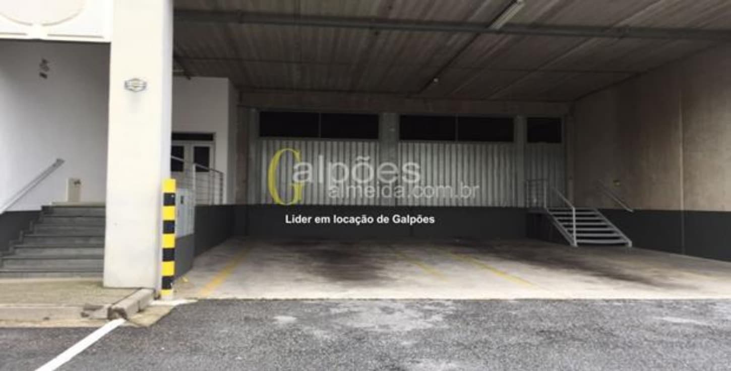 Galpão/Depósito/Armazém em Osasco - Santa Fé