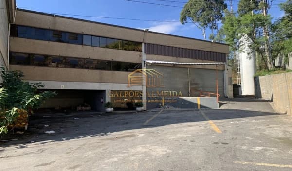 Galpão/Depósito/Armazém em Osasco - Vila Menck