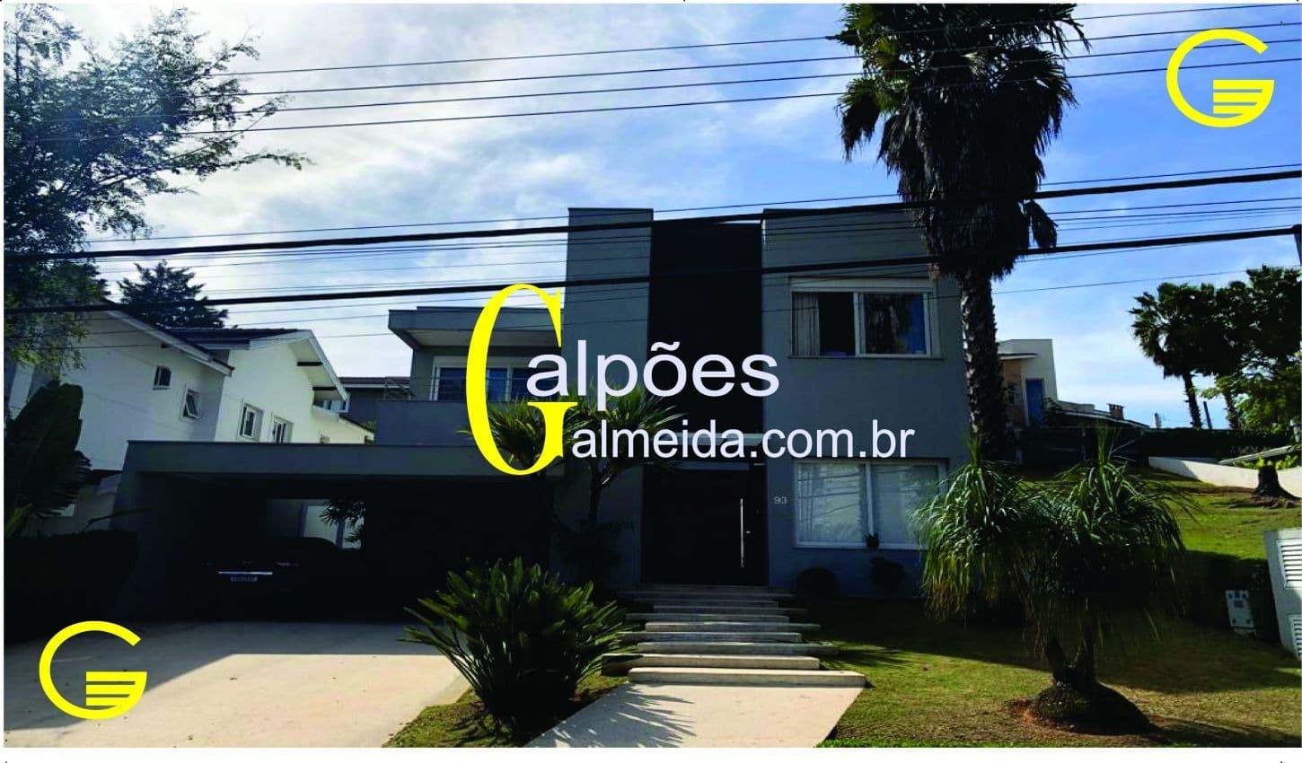 Casa em Santana de Parnaíba - Alphaville