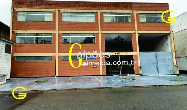 Galpão/Depósito/Armazém em Santana de Parnaíba - Vila Industrial