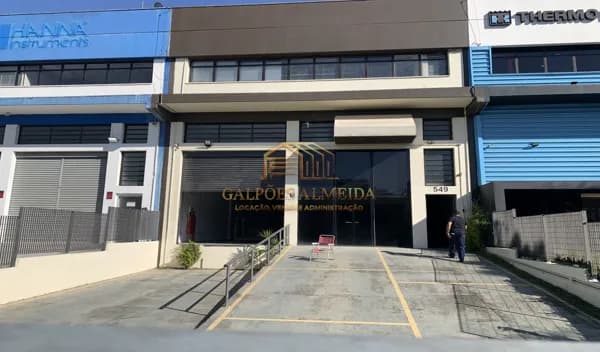 Galpão/Depósito/Armazém em Barueri - Tamboré
