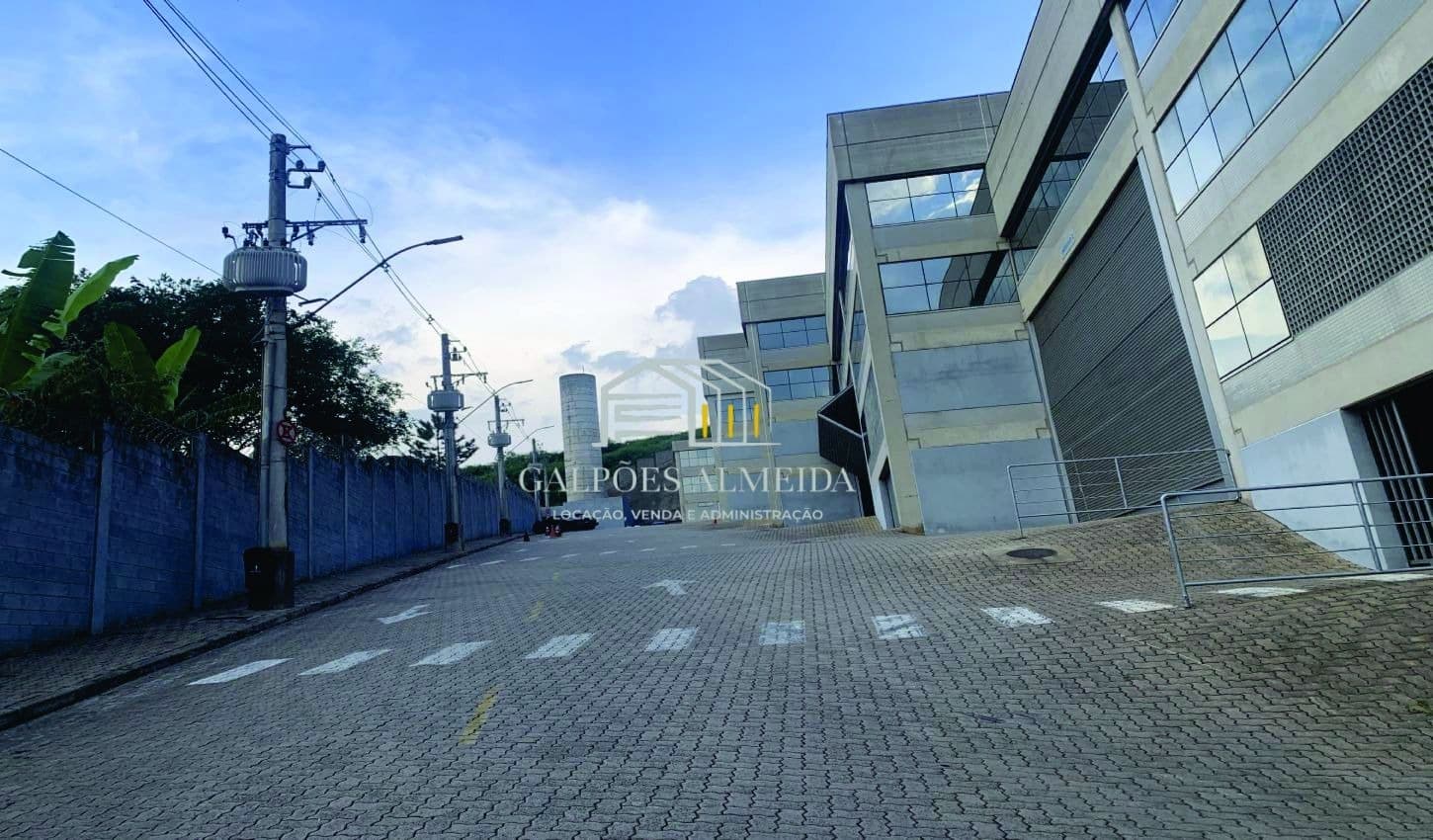 Galpão/Depósito/Armazém em Osasco - Industrial Anhangüera