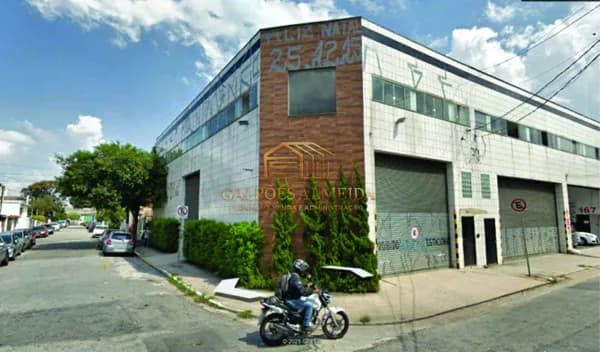 Galpão/Depósito/Armazém em São Paulo - Vila Anastácio