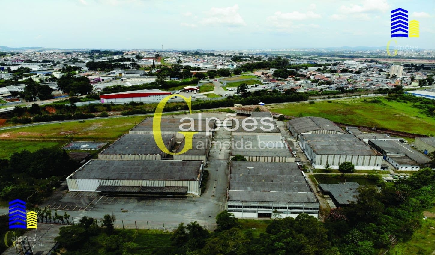 Galpão/Depósito/Armazém em Itaquaquecetuba - Jardim Luana