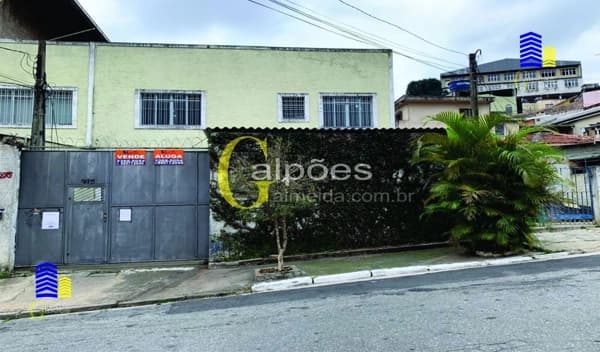 Galpão/Depósito/Armazém em São Paulo - Vila Carbone