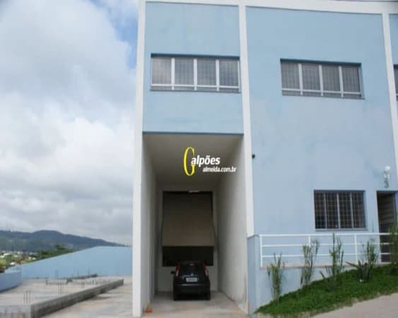 Galpão/Depósito/Armazém em Barueri - Chácaras Marco