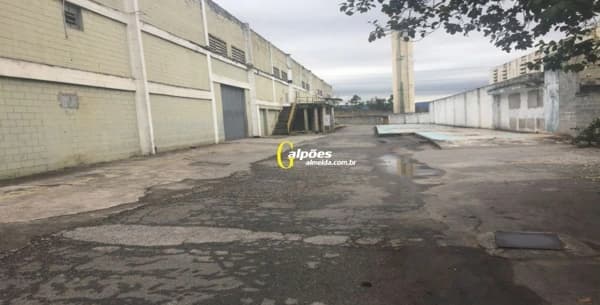 Galpão/Depósito/Armazém em Osasco - Vila Menck