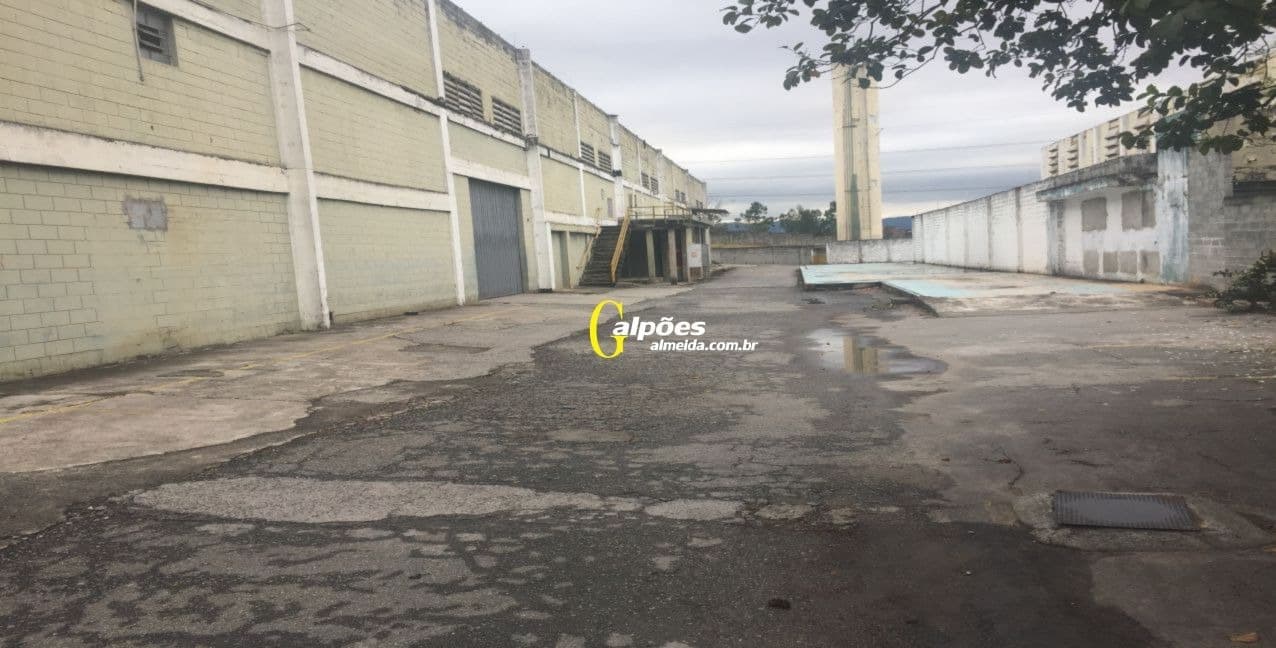 Galpão/Depósito/Armazém em Osasco - Vila Menck