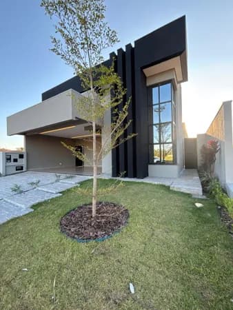 Casa de Condomínio em Três Lagoas - Centro