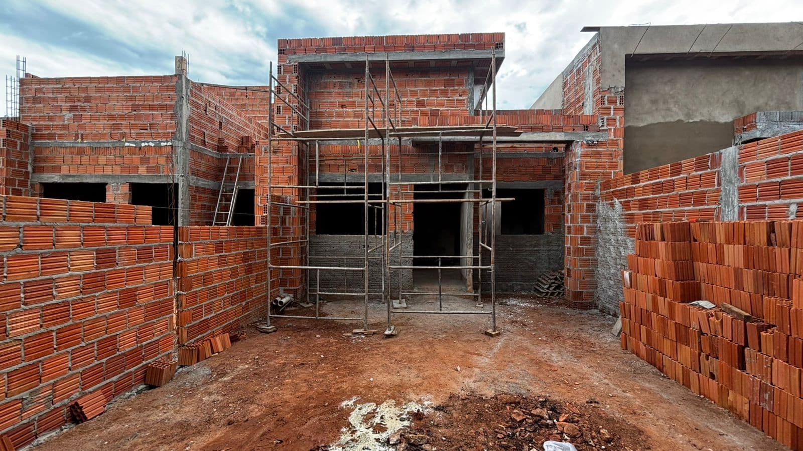 Casa em Três Lagoas - Santa Luzia