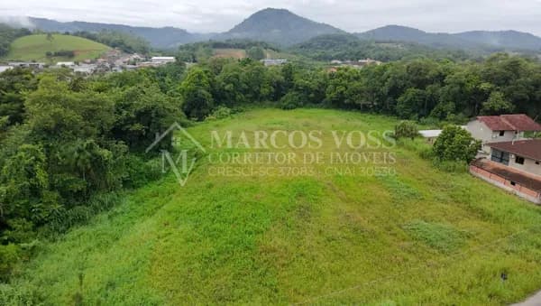 Terreno Amplo com 972 m2 no Testo Rega em Pomerode