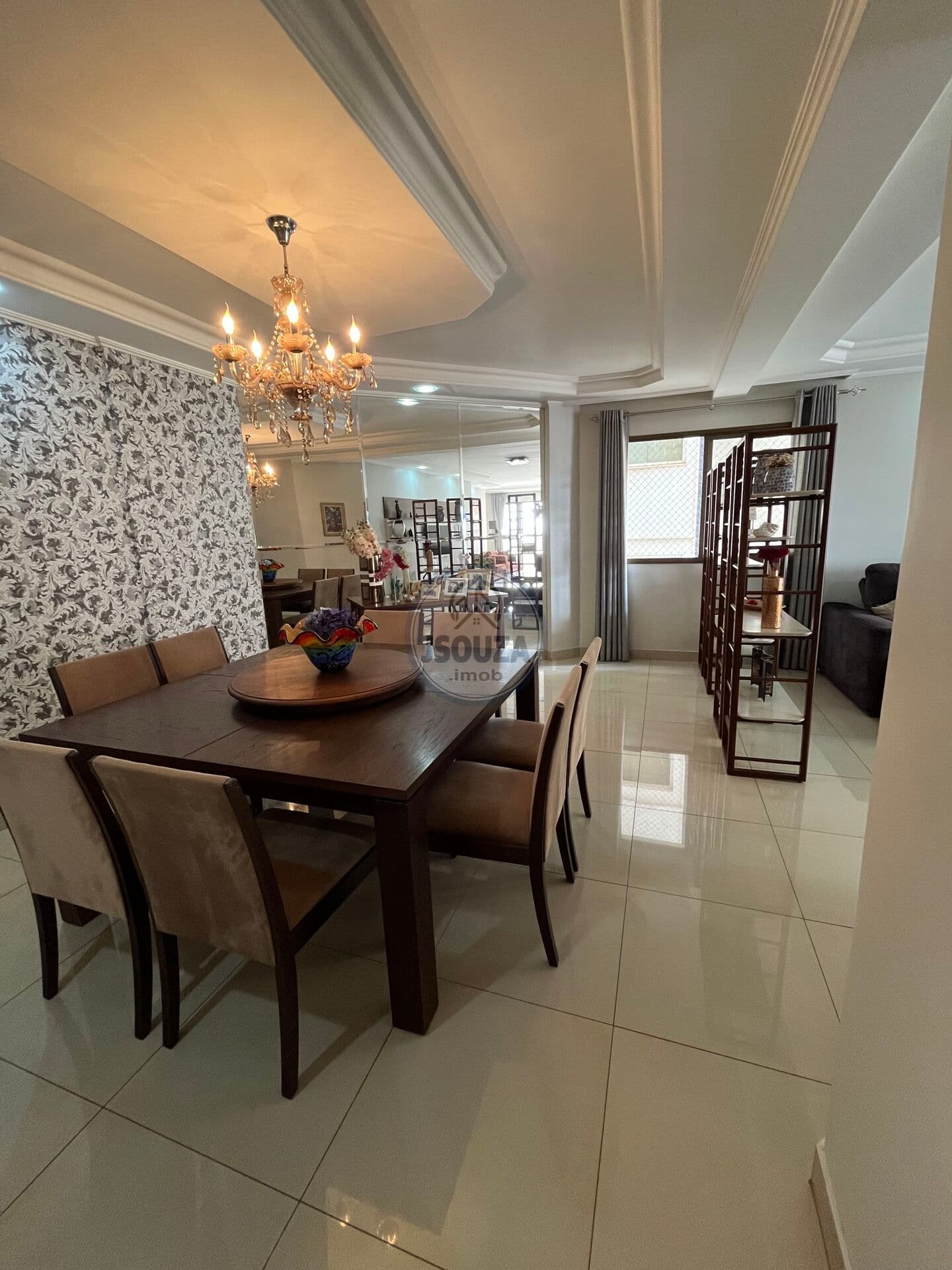 🏙️ Apartamento Exclusivo no Setor Bueno – 241 m² de Conforto e Sofisticação