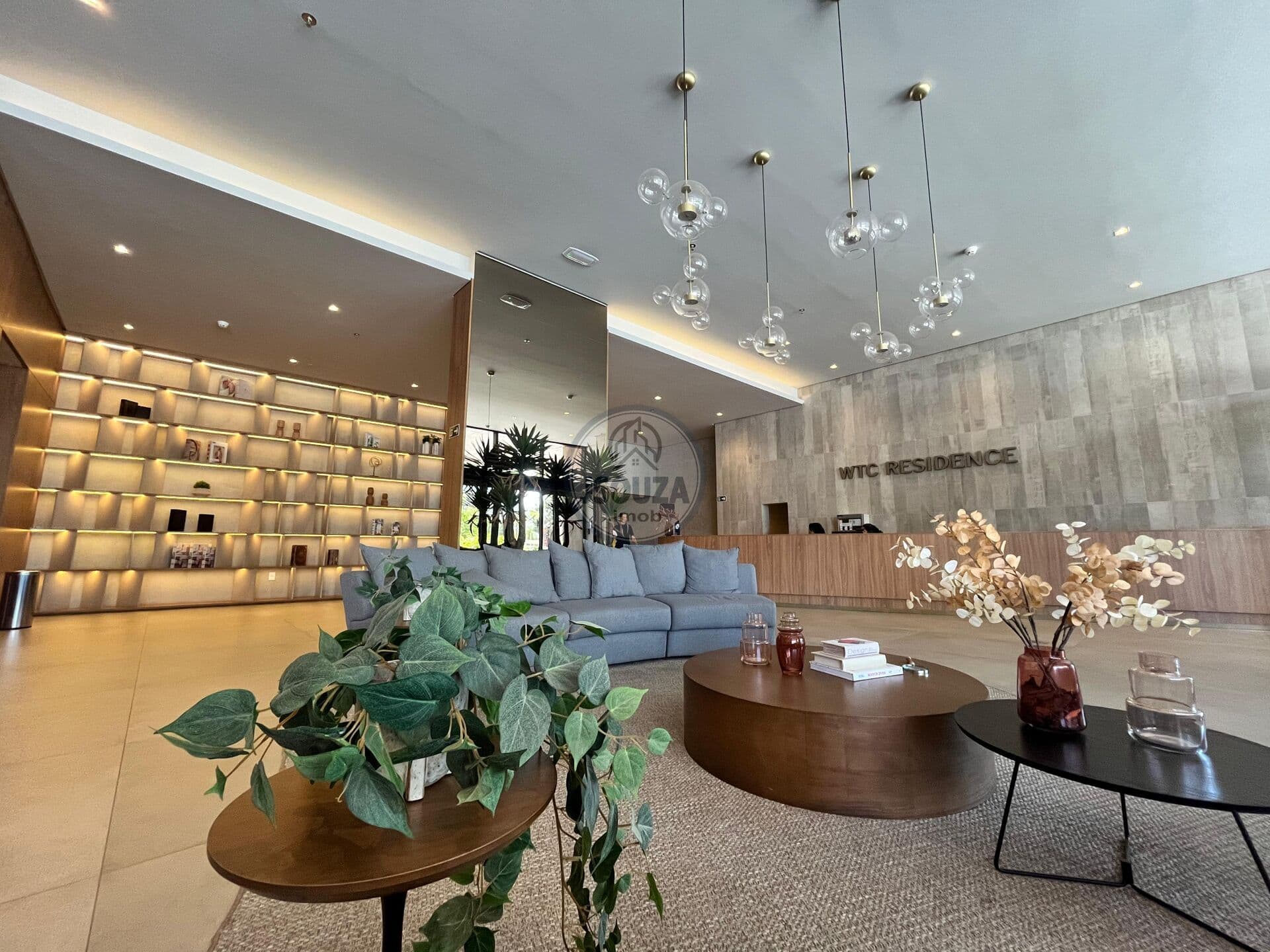 Flat no WTC, 40m² com vaga.