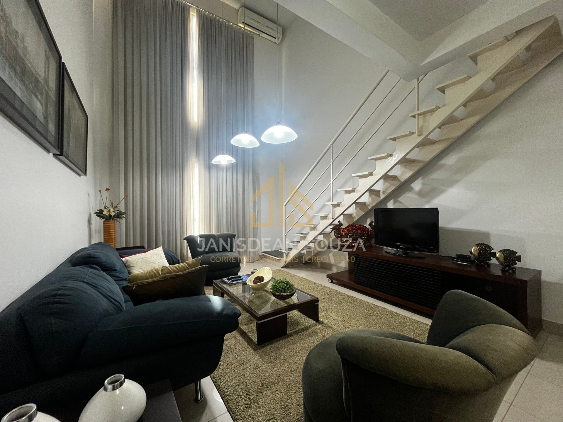 Apartamento Duplex Mobiliado para Locação