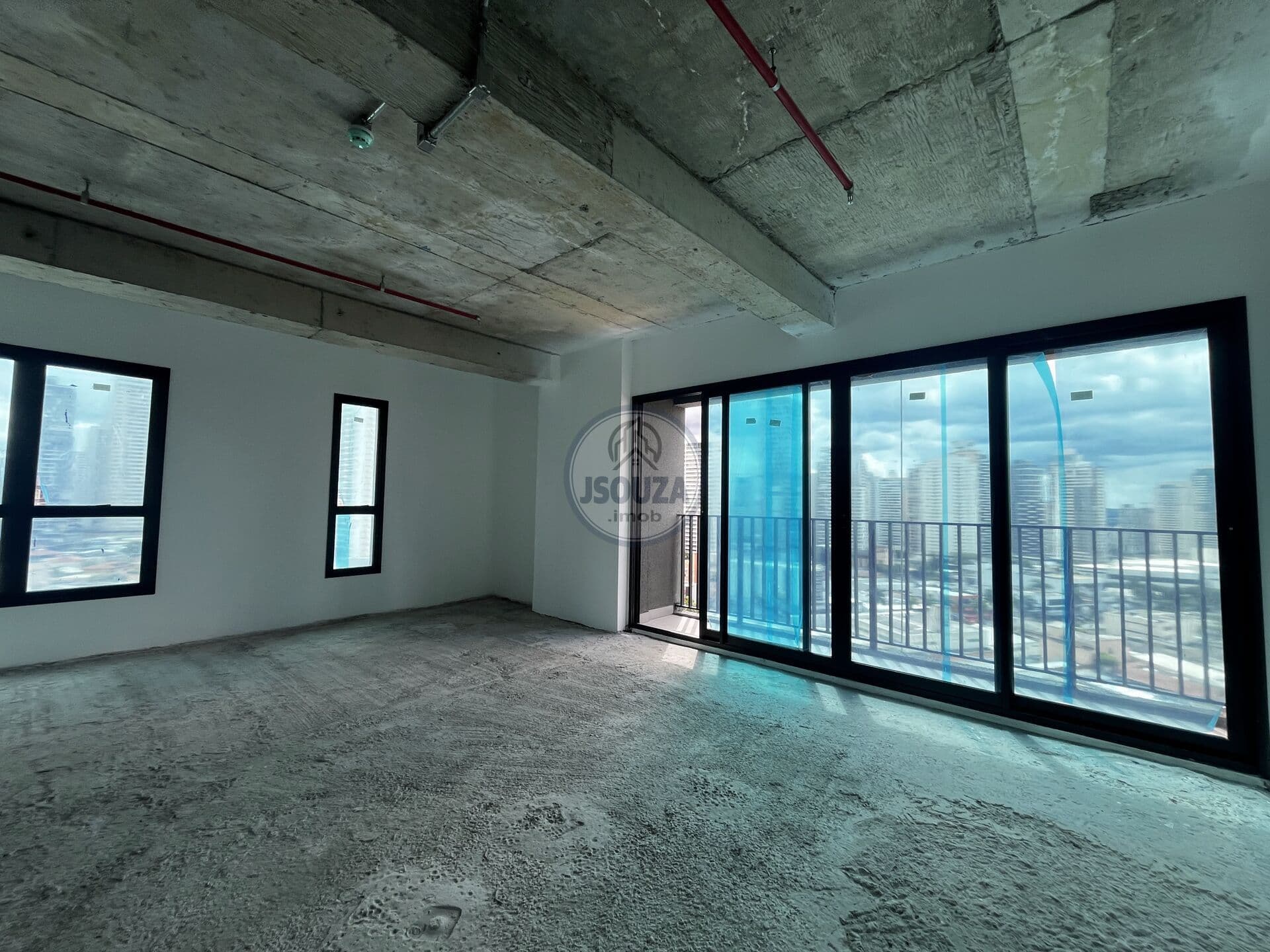 🏢 #VENDA - Sala Comercial no Pateo 136 – Av. 136