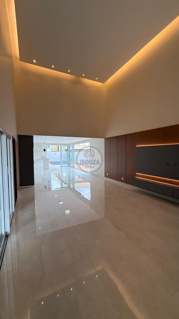 🏡 Casa Térrea Alto Padrão – Portal do Sol Golf Green