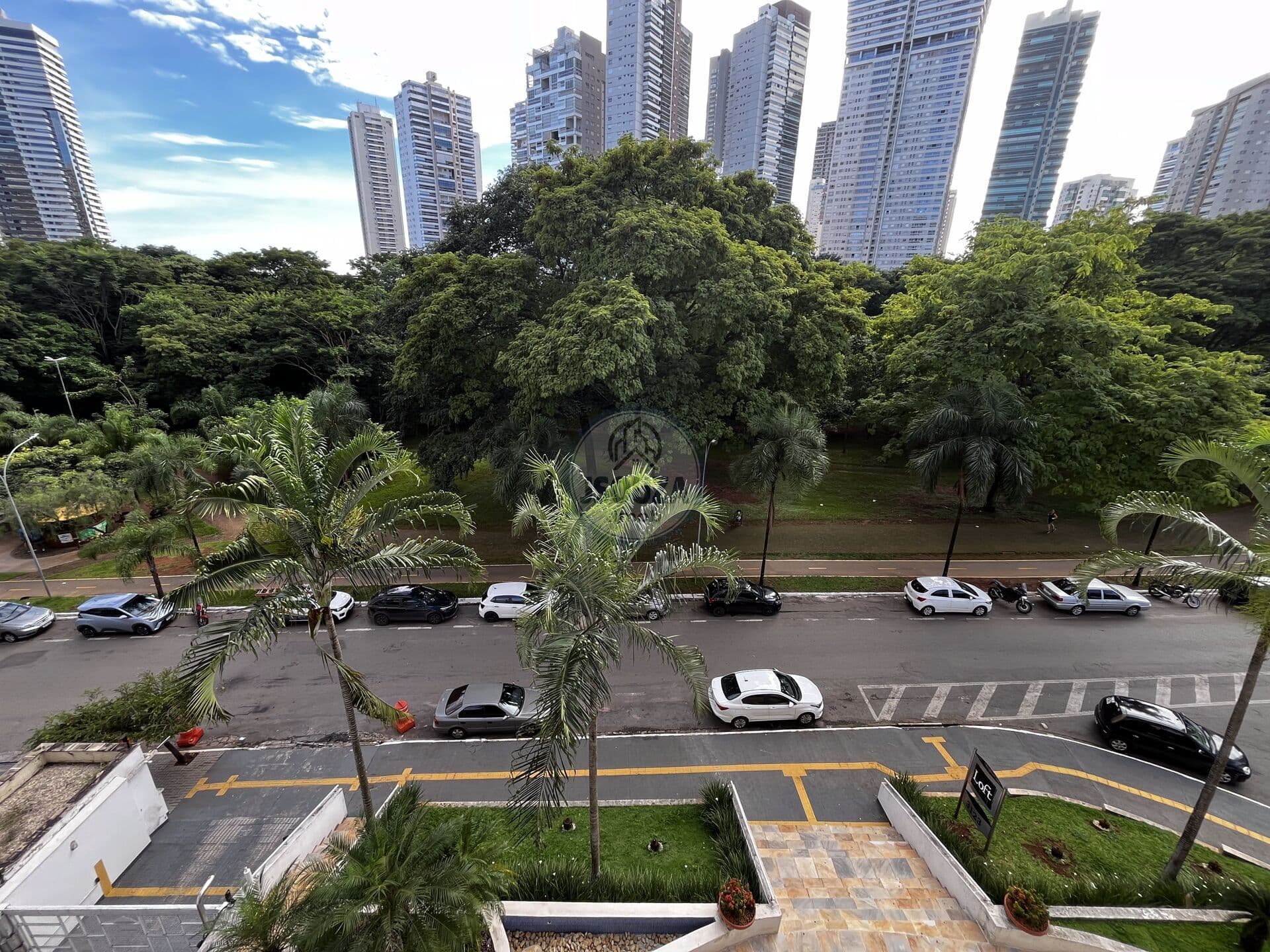 🏙️ Loft Duplex Mobiliado em Frente ao Parque Flamboyant
