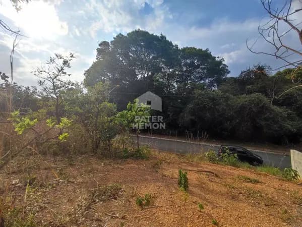 Sítio à venda no bairro Condomínio Ecológico Mansões Morumbi em Senador Canedo/GO