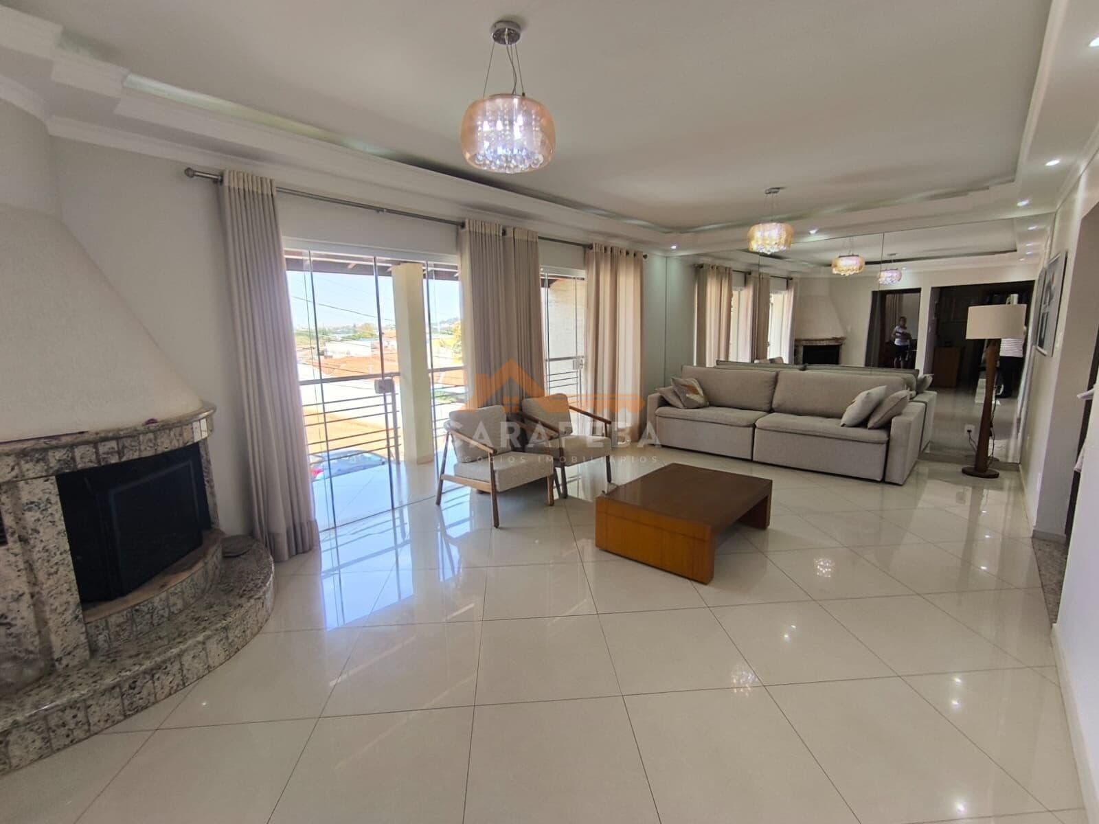 Casa no Jd. Cândida