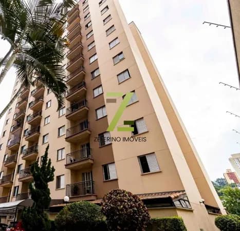 VENDA - Apartamento com varanda e vaga, 10 mins a pé do metrô no Campo Limpo, São Paulo/SP