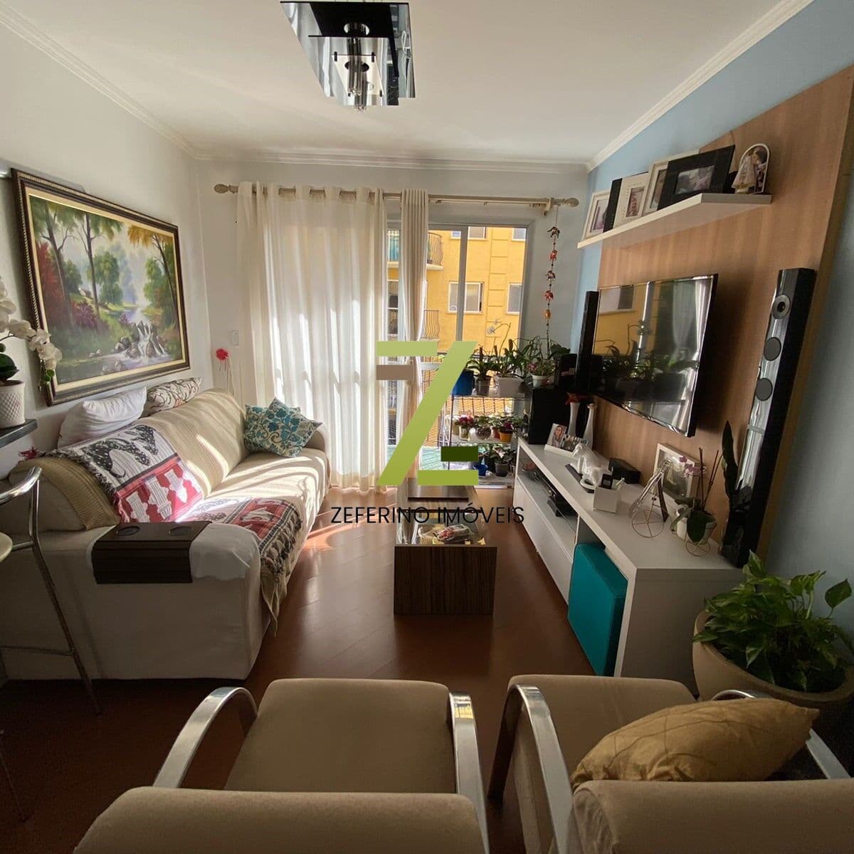 Apartamento 3 quartos, varanda e vaga na Vila das Belezas/SP