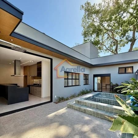 Casa de Condomínio em Mogi Mirim - Jardim Brasília