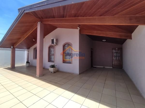 Casa em Mogi Guaçu - Jardim Planalto Verde