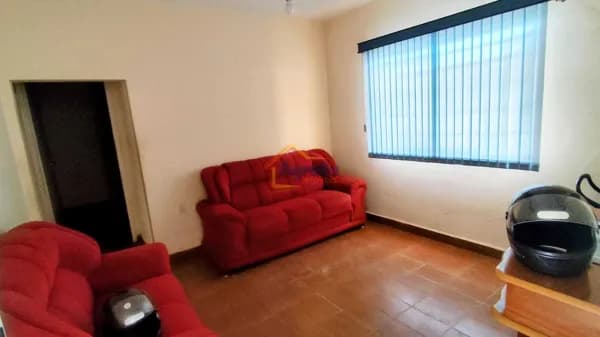 CASA À VENDA EM MOGI MIRIM COM TERRENO DE 514M² E EDÍCULA