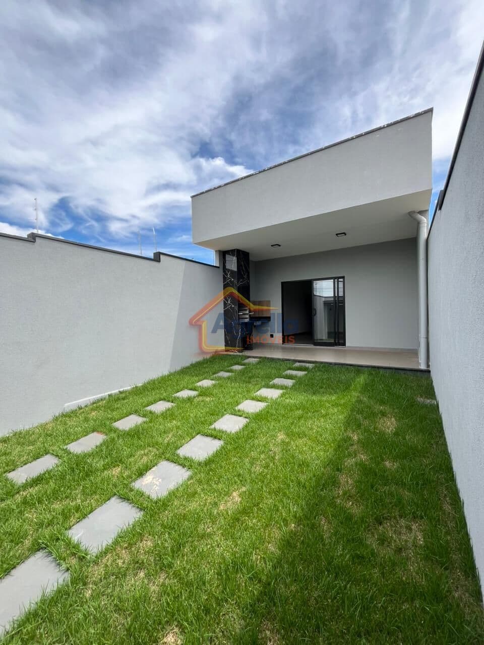 CASA TÉRREA COM PROJETO MODERNO À VENDA NO JARDIM ITACOLOMY - MOGI GUAÇU/SP