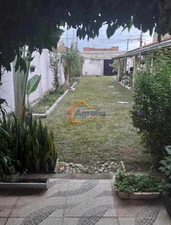 Casa em Mogi Mirim - Vila Santa Luzia