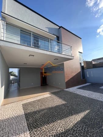 Casa em Mogi Guaçu - Parque Residencial Cambuí