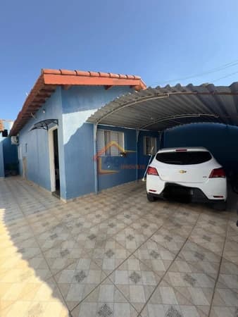 Casa em Mogi Guaçu - Jardim Itacolomy