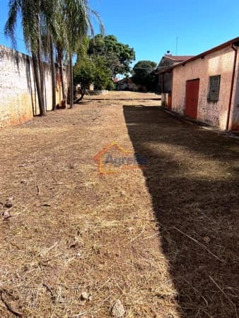 Lote/Terreno em Mogi Mirim - Centro