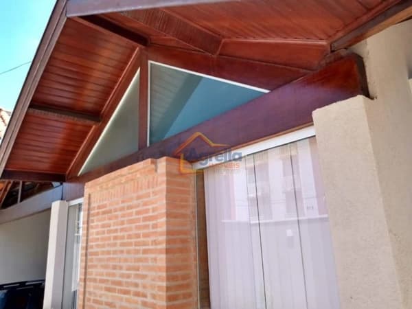 Casa em Mogi Mirim - Jardim Tropical