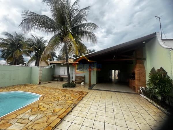 Casa em Mogi Mirim - Jardim Flamboyant