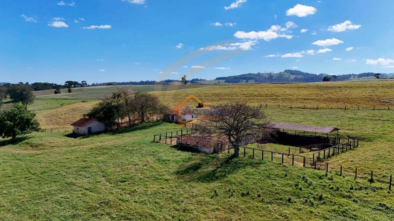 SÍTIO À VENDA EM SÃO JOSÉ DO RIO PARDO/SP