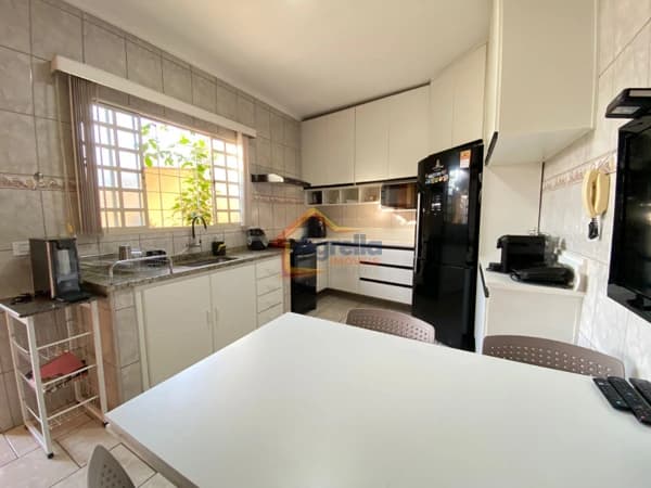 Casa em Mogi Mirim - Centro