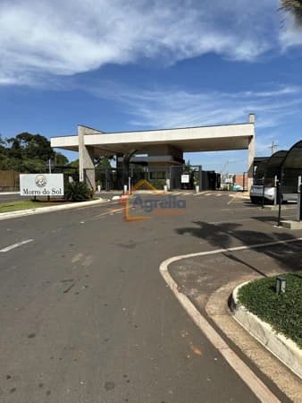 Lote/Terreno em Mogi Mirim - Condomínio Morro do Sol