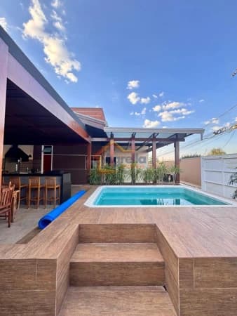 Casa em Mogi Mirim - Jardim Paulista