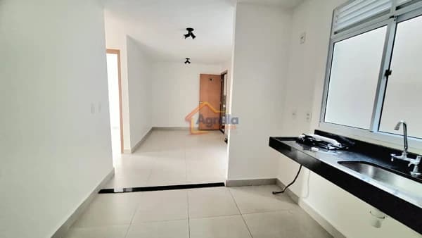 APARTAMENTO TÉRREO COM GARDEN À VENDA NO CONDOMÍNIO MORADA DAS MACADÂMIAS - MOGI MIRIM/SP