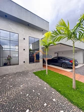 CASA TOTALEMENTE PLANEJADA E COM FINO ACABAMENTO A VENDA NO RESIDECIAL DO BOSQUE - MOGI MIRIM/SP