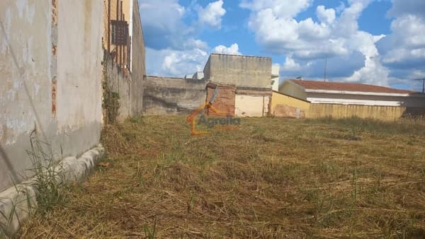 Lote/Terreno em Mogi Mirim - Centro