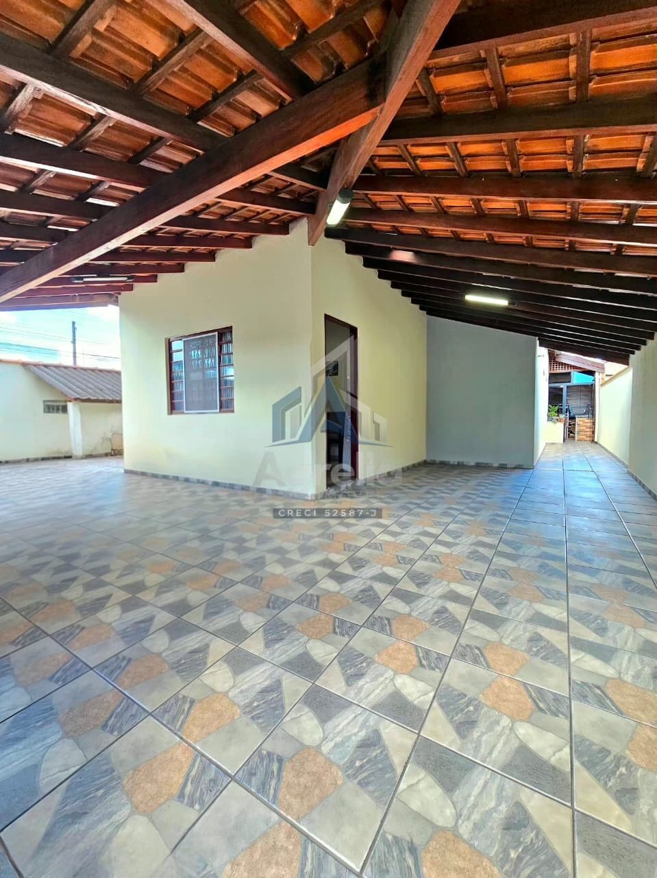 CASA TÉRREA COM ÁREA DE LAZER À VENDA NO JARDIM SANTA CECÍLIA - MOGI GUAÇU/SP